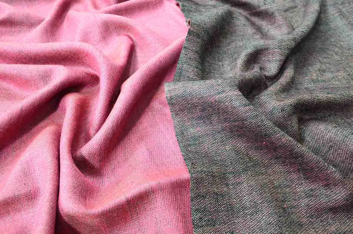 plain reversible shawl - 4997