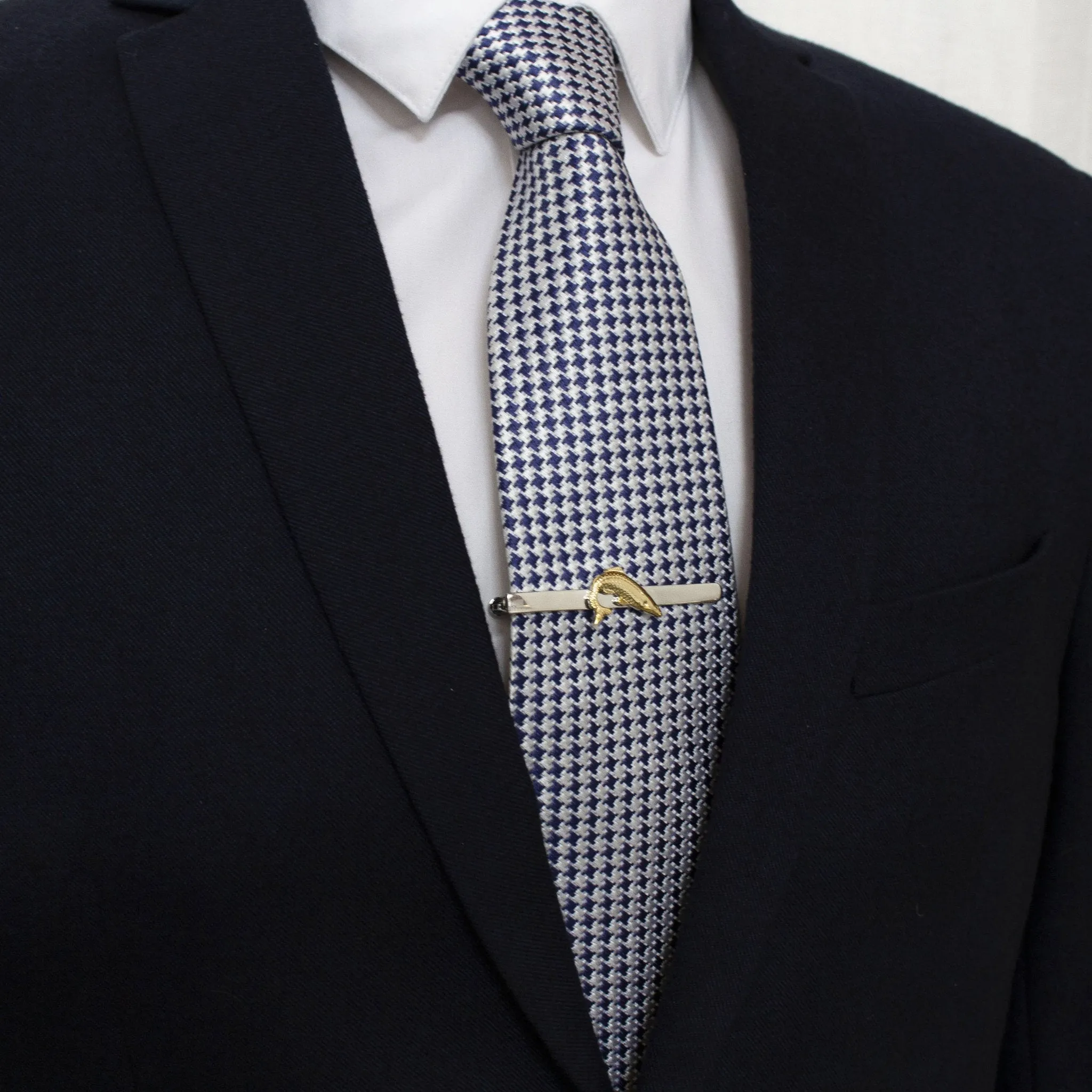 STOLEN RICHES - FISH TIE BAR